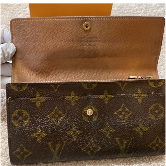 Louis Vuitton Monogram Sarah Long Wallet CA1925 - Picture 6 of 15